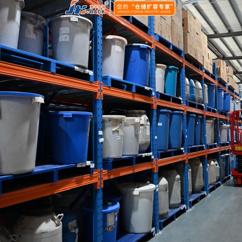 1725694906182452.jpg 橫梁貨架1.jpg